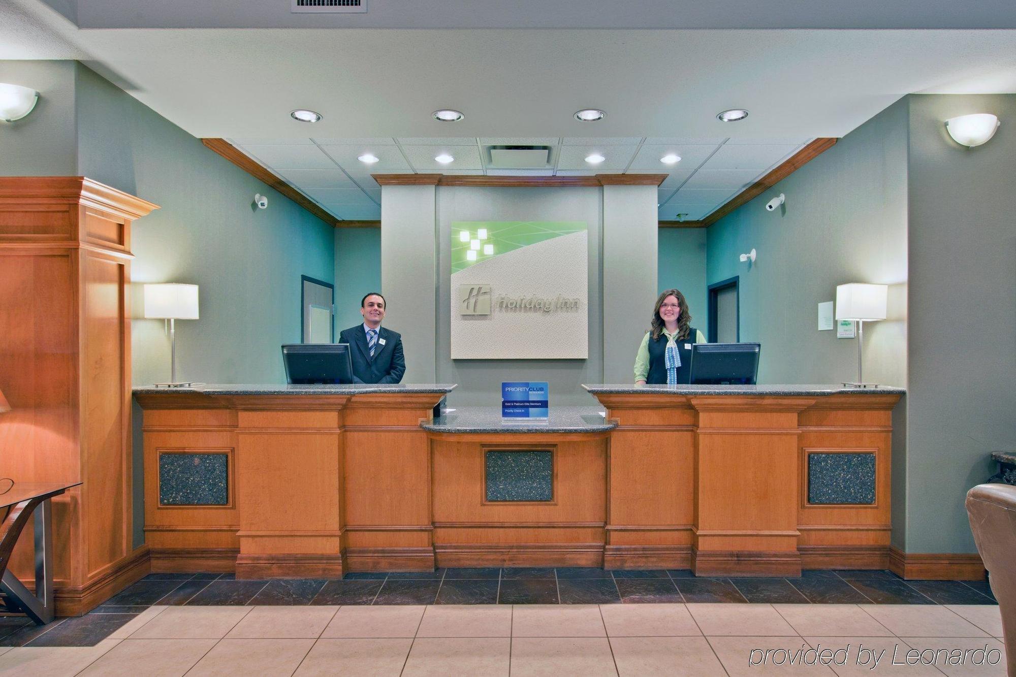 Holiday Inn & Suites Grande Prairie By Ihg Interno foto